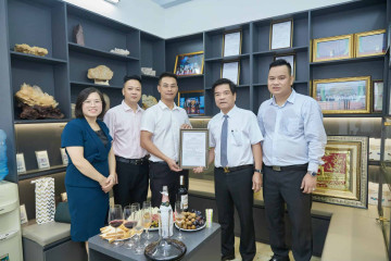 Khai Trương Viện Mỹ nghệ kim hoàn Đá quý Việt Nam và lễ nhận chức Phó Viện Trưởng của CEO IRUBY