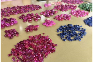 Chợ Đá Quý Lục Yên Tâm Điểm Buôn Bán Đá Quý Của Việt Nam Chợ Đá Quý Lục Yên Tâm Điểm Buôn Bán Đá Quý Của Việt Nam