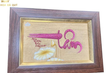 Quà tặng khách hàng cuối năm vô cùng tinh tế và ý nghĩa Quà tặng khách hàng cuối năm vô cùng tinh tế và ý nghĩa