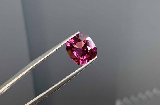 Đá Tourmaline Hồng là gì, đặc tính, nguồn gốc và cách dùng cho đúng? Đá Tourmaline Hồng là gì, đặc tính, nguồn gốc và cách dùng cho đúng?