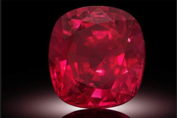 Đá Moissanite là gì thông tin chi tiết, nguồn gốc, công dụng và ứng dụng trong cuộc sống Đá Moissanite là gì thông tin chi tiết, nguồn gốc, công dụng và ứng dụng trong cuộc sống