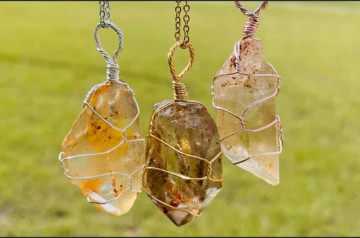 Đá Citrine là gì thông tin chi tiết, nguồn gốc, công dụng và ứng dụng trong cuộc sống Đá Citrine là gì thông tin chi tiết, nguồn gốc, công dụng và ứng dụng trong cuộc sống