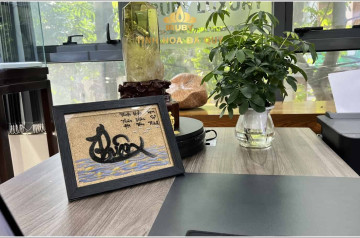 Hướng dẫn bảo quản và vệ sinh tranh đá quý đúng cách Hướng dẫn bảo quản và vệ sinh tranh đá quý đúng cách