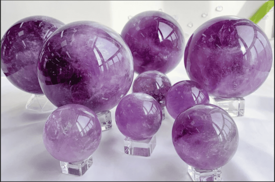 Quả cầu thạch anh tím là gì, công dụng và sử dụng sao cho đúng Quả cầu thạch anh tím là gì, công dụng và sử dụng sao cho đúng