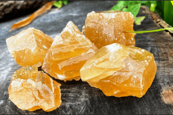 Đá Citrine là loại đá gì? Ý nghĩa phong thủy, nguồn gốc hình thành và giá đá Đá Citrine là loại đá gì? Ý nghĩa phong thủy, nguồn gốc hình thành và giá đá