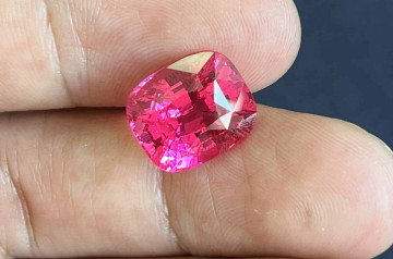 Hướng dẫn mua Spinel đúng chuẩn, cách chọn đá Spinel giá trị Hướng dẫn mua Spinel đúng chuẩn, cách chọn đá Spinel giá trị