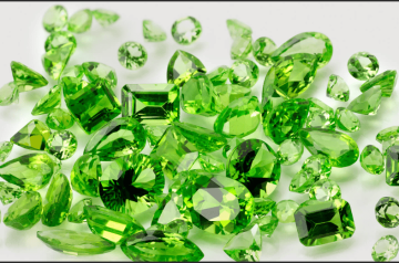 6 cách phân biệt Peridot thật giả đơn giản chính xác nhất 6 cách phân biệt Peridot thật giả đơn giản chính xác nhất