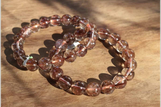 Vòng tay Thạch Anh là gì? Ý nghĩa và tác dụng phong thủy Vòng tay Thạch Anh là gì? Ý nghĩa và tác dụng phong thủy