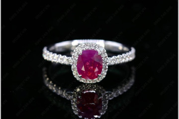 Cảnh báo: Khởi tố 8 đối tượng livestream lừa đảo bán đá quý giả trên Facebook Cảnh báo: Khởi tố 8 đối tượng livestream lừa đảo bán đá quý giả trên Facebook