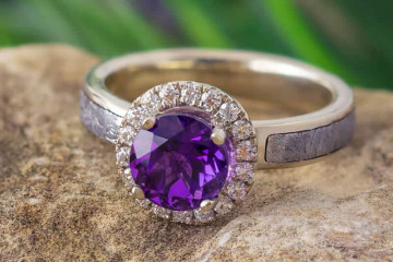 Những mẫu nhẫn Moissanite nữ ấn tượng dành riêng cho các nàng trong năm 2025 Những mẫu nhẫn Moissanite nữ ấn tượng dành riêng cho các nàng trong năm 2025