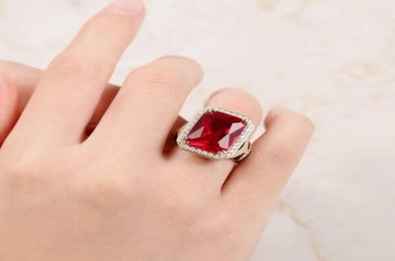 Mẫu nhẫn phong thủy cho người mệnh Hỏa: Hút may mắn, gọi tài lộc Mẫu nhẫn phong thủy cho người mệnh Hỏa: Hút may mắn, gọi tài lộc