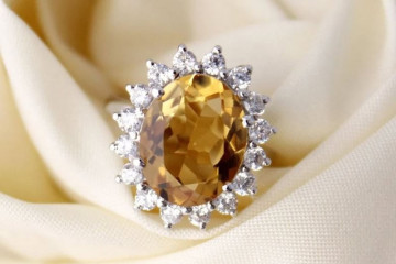 Top mẫu nhẫn Citrine đẹp mang đến tài lộc cho quý ông Top mẫu nhẫn Citrine đẹp mang đến tài lộc cho quý ông