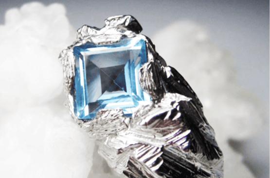 Mẫu nhẫn Topaz nam đẹp 2025 – Điểm nhấn hoàn hảo nâng tầm phong cách quý ông hiện đại Mẫu nhẫn Topaz nam đẹp 2025 – Điểm nhấn hoàn hảo nâng tầm phong cách quý ông hiện đại