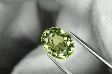 Công dụng thật của đá Tourmaline xanh? Cách nhận biết đá thật chính xác nhất Công dụng thật của đá Tourmaline xanh? Cách nhận biết đá thật chính xác nhất