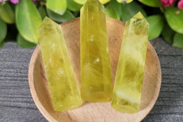 Ý nghĩa và tác dụng đá thạch anh vàng: Kho báu phong thủy thu hút tài lộc Ý nghĩa và tác dụng đá thạch anh vàng: Kho báu phong thủy thu hút tài lộc