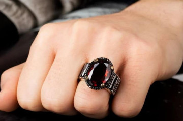 Nhẫn nam đá Zircon: 5+ mẫu khiến bạn tỏa sáng ở mọi ánh nhìn Nhẫn nam đá Zircon: 5+ mẫu khiến bạn tỏa sáng ở mọi ánh nhìn