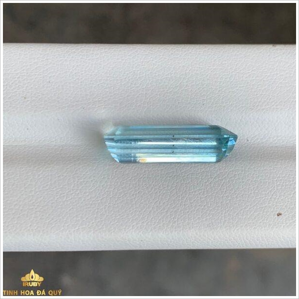 Đá Aquamarine xanh nước biển 9,95ct tinh thể