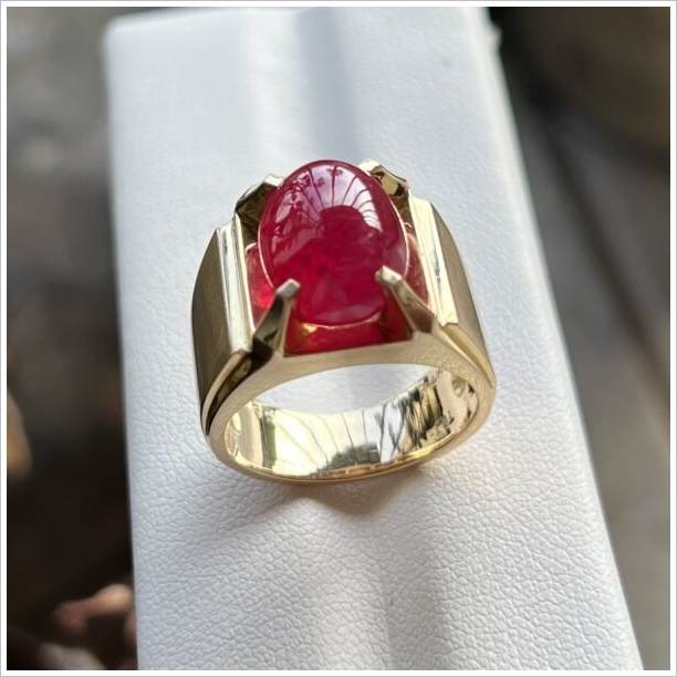 Nhẫn Nam Ruby Lục Yên chất kính trong hình 1