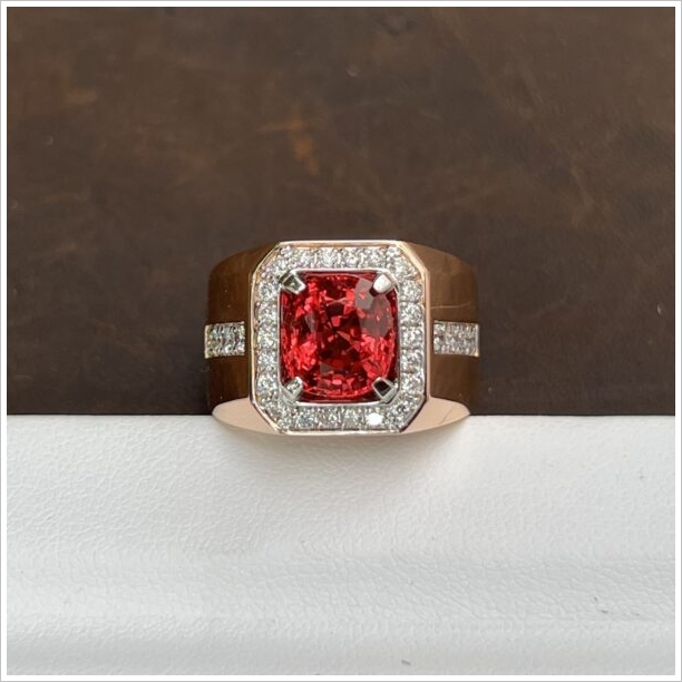 Nhẫn Nam Spinel viên đá của sự thịnh vượng giàu có