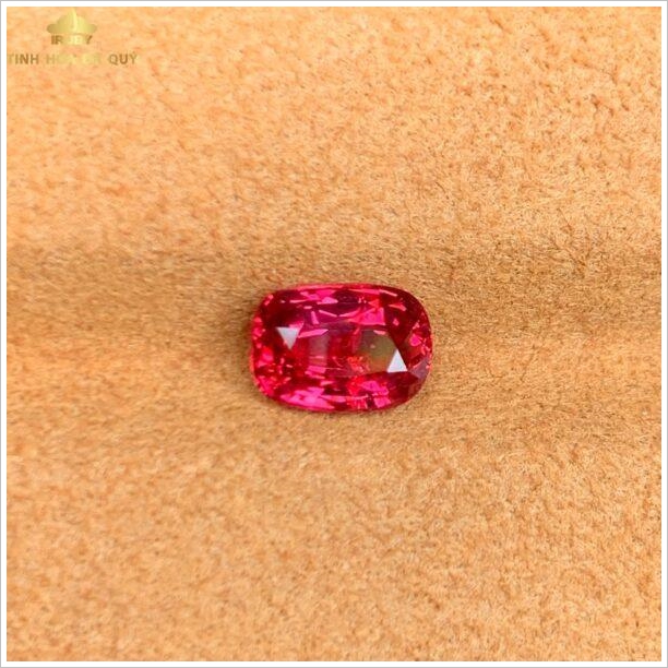 Đá spinel đỏ Lục Yên màu đẹp rực rỡ 2,5ct hình ảnh 3