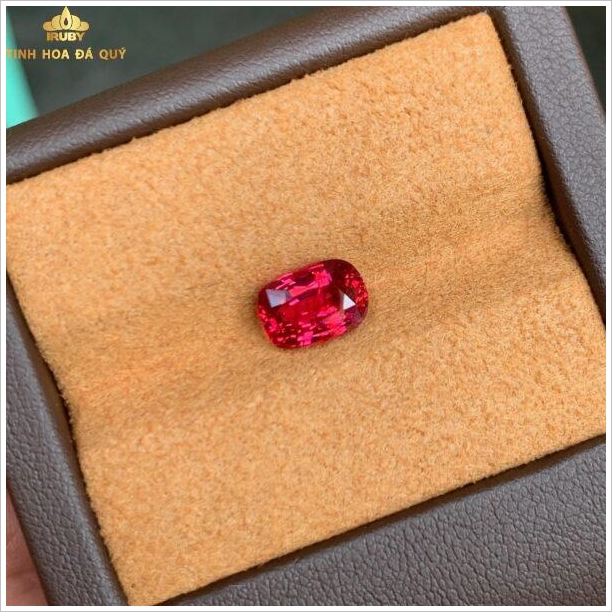 Đá spinel đỏ Lục Yên màu đẹp rực rỡ 2,5ct hình ảnh 5