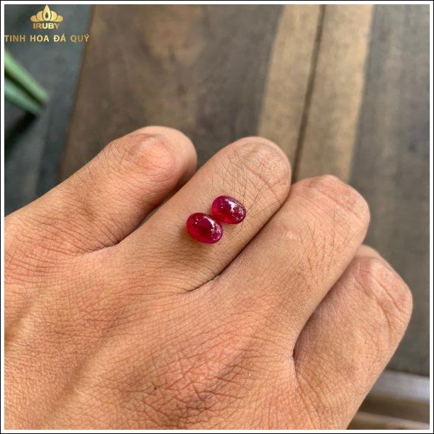 Đôi hoa tai Ruby huyết kính 3.25ct hình ảnh 2