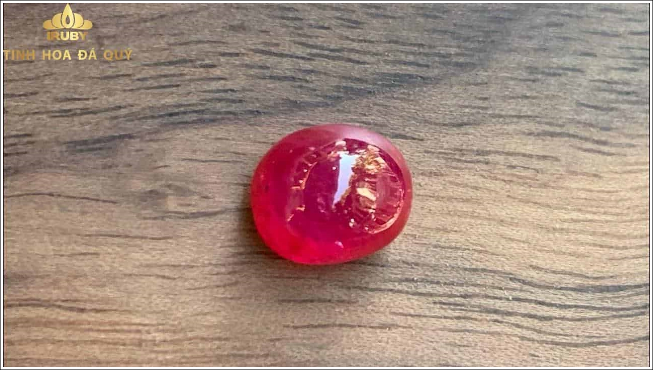 Viên Ruby đỏ huyết Lục Yên chất trong 3,9ct - IRRC 220939 hình ảnh 2