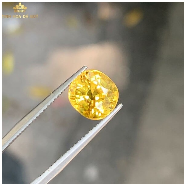 Đá Sapphire vàng lửa bung siêu đẹp 3,8ct hình ảnh 2