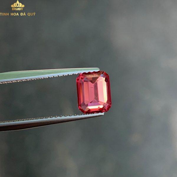 Đá Spinel Hồng đỏ cắt Bagguette tuyệt đẹp hình ảnh 3