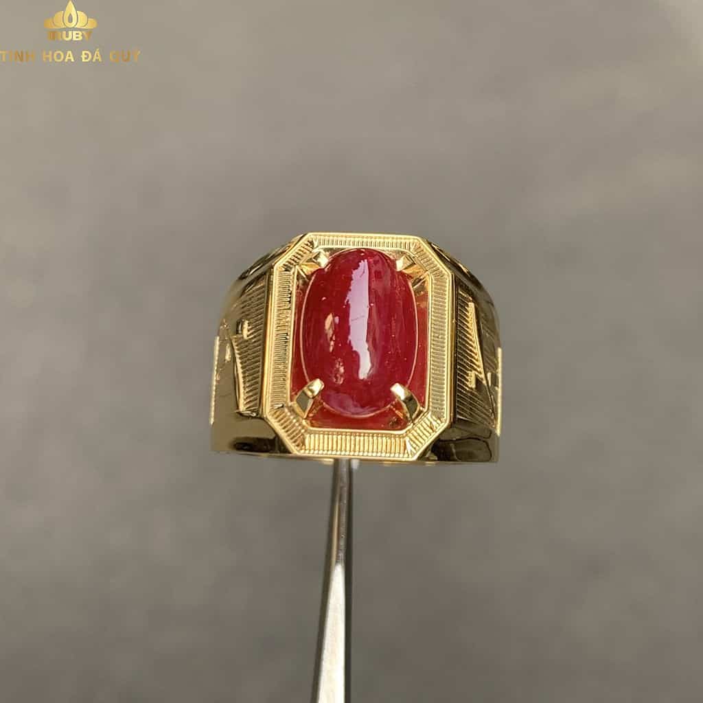 Nhẫn nam Ruby vàng 18k thiết kế theo yêu cầu khắc tên khách hai bên thân nhẫn 