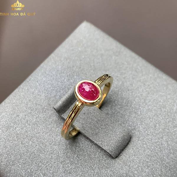 Nhẫn nữ Ruby huyết kính Lục Yên – IRRC 2302342