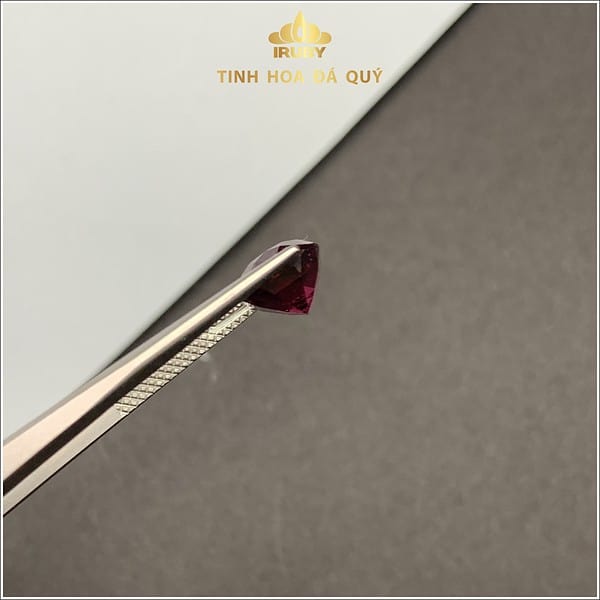 Viên Rhodolite đỏ thuần 3.13ct - IRGN23313 ảnh 3