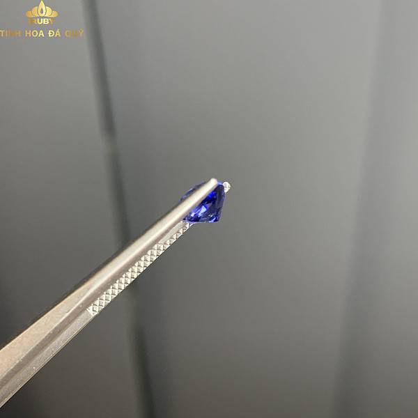 Viên Sapphire xanh lam siêu nét 1,1ct – IRBS 23311