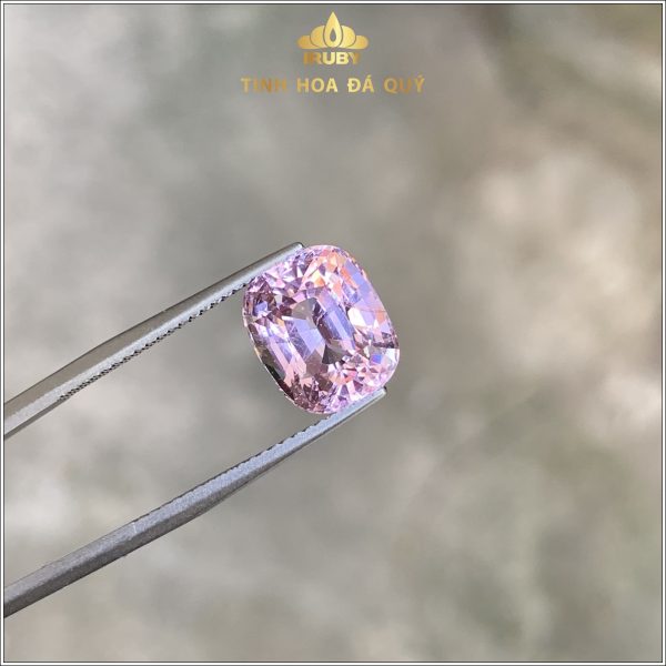 Viên Spinel Lục Yên màu lavender hiếm đẹp 4,92ct - IRSI 233492 hình ảnh 1