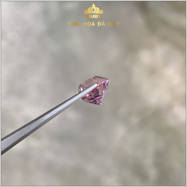 Viên Spinel Lục Yên màu lavender hiếm đẹp 4,92ct - IRSI 233492 hình ảnh 2