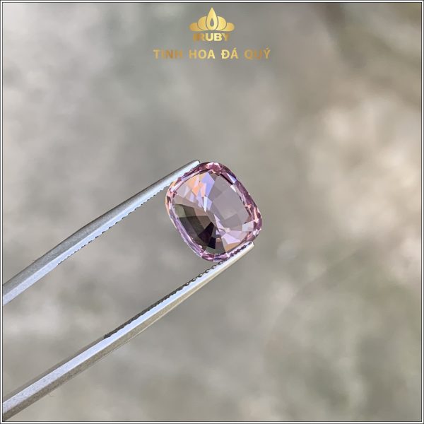 Viên Spinel Lục Yên màu lavender hiếm đẹp 4,92ct - IRSI 233492 hình ảnh 4