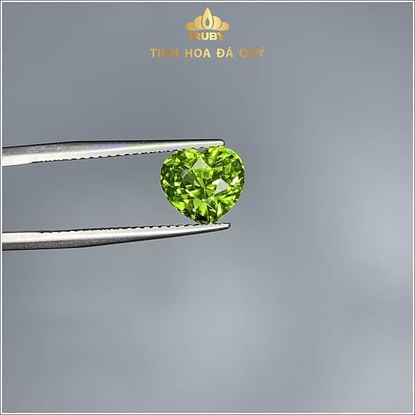 đá Peridot xanh lá mạ 2,48ct - IRPD233248 hình ảnh 1