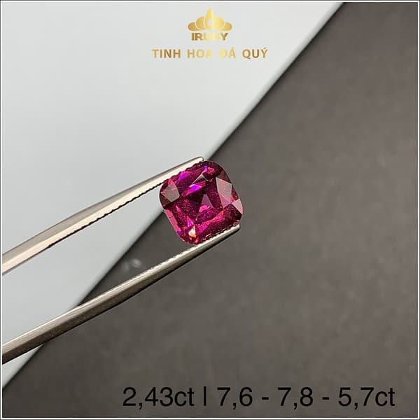 Viên rhodolite garnet đẹp rực rỡ 2.43ct - IRGN233243 hình ảnh 3