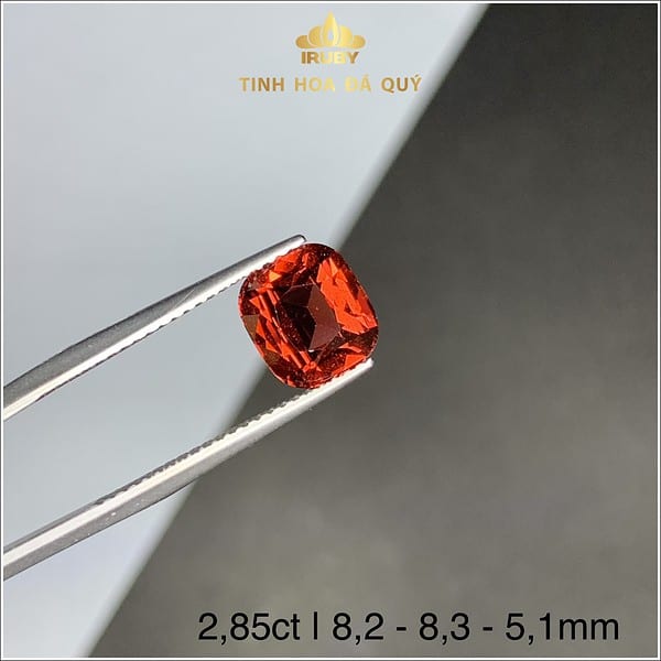 Viên Garnet màu đỏ đậm 2,85ct – IRGN 233285