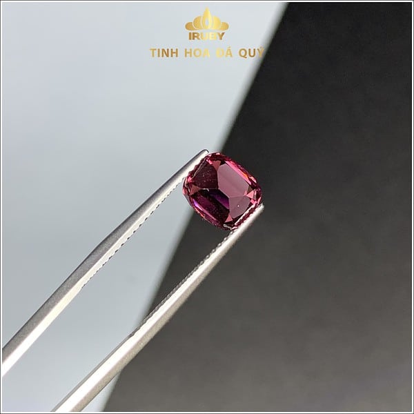 Đá Garnet màu đỏ tự nhiên 100% 2,05ct - IRGN233205 hình ảnh 1