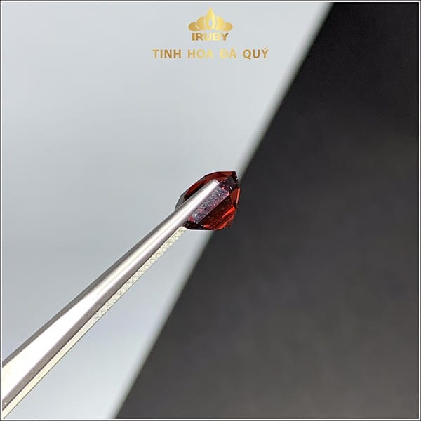 Đá Granet màu đỏ thuần 2,90ct – IRGN233290 hình ảnh 2