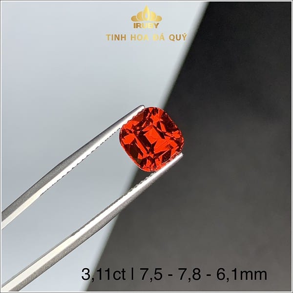 Đá Granet màu đỏ thuần 3,11ct – IRGN233311 hình ảnh 2