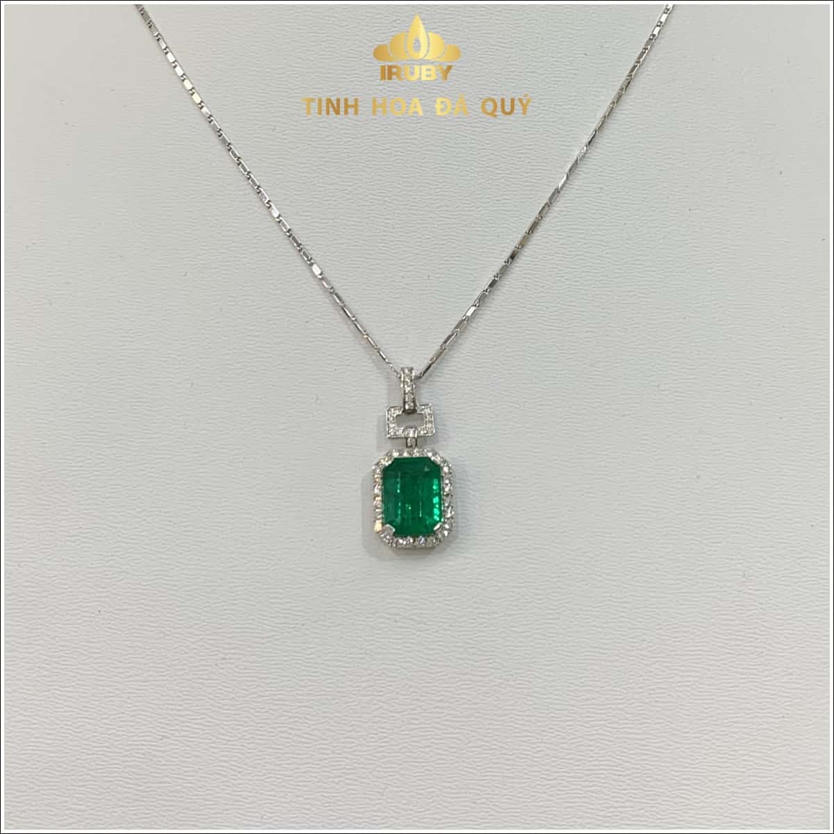 Mặt dây Emerald kết Kim Cương - IREM 233455 hình ảnh