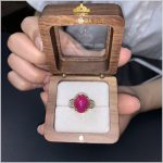 Nhẫn nữ Ruby Lục Yên đỏ huyết kính chất trong – IRRC 23352