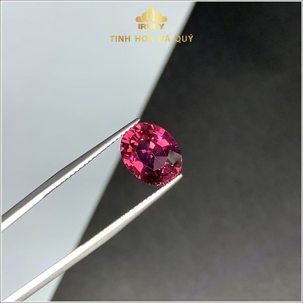 Viên Garnet 4.12ct màu đỏ tím hình ảnh 3