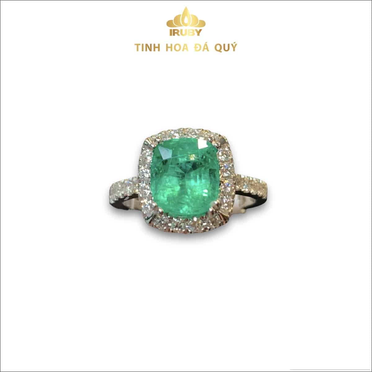 Nhẫn nữ emerald kết Kim Cương sang trọng tinh tế - IREM 235215