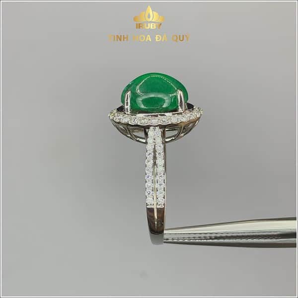 Nhẫn nữ Emerald sang trọng đỉnh cao 2,81ct - IREM 235281 hình ảnh 5