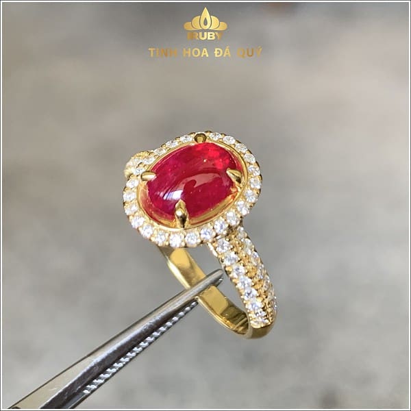 Nhẫn nữ Ruby huyết kính kết kim cương hiện đại 2.98ct - IRRB235298 hình ảnh 1