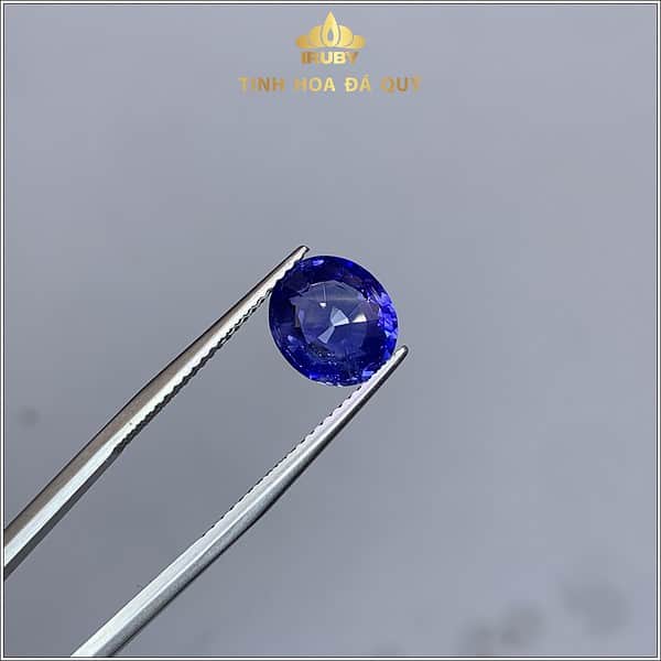 Viên đá Sapphire màu xanh lam hoàng gia 2,88ct - IRSP 235288 hình ảnh 3