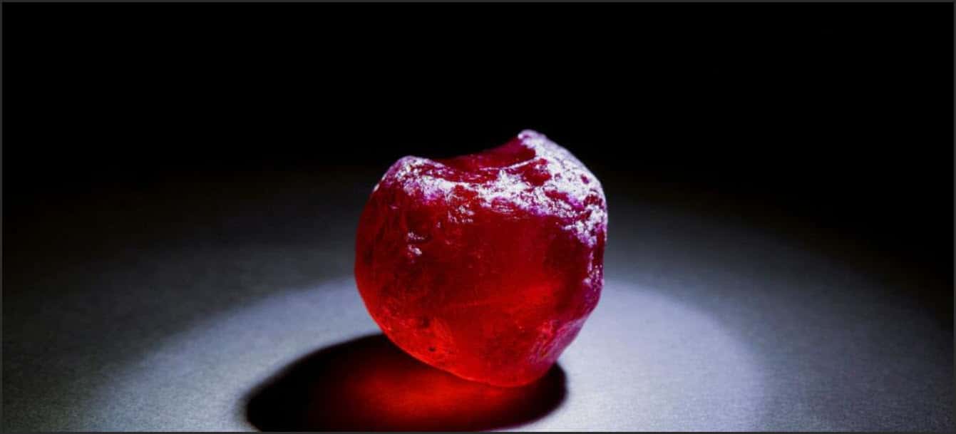 Đá Ruby viên đá chứa đựng nhiều giá trị
